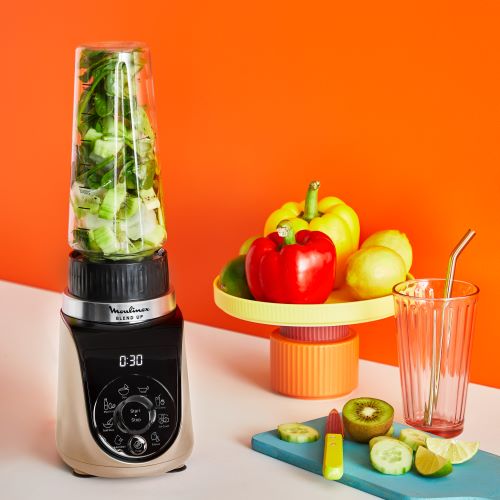 Moulinex Blend Up On The Go, Personal Blender,1000W, 0.7L, 8 Automatic programs + Pulse - LM190AF0 + Tefal Travel Mug Classic 0.36L, Red - N2020410 Moulinex Blend Up On The Go, Personal Blender,1000W, 0.7L, 8 Automatic programs + Pulse - LM190AF0 + Tefal Travel Mug Classic 0.36L, Red - N2020410